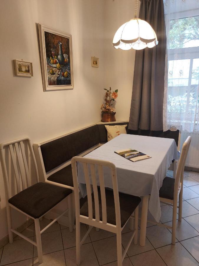 Appartements Andrea Klosterneuburg Eksteriør billede